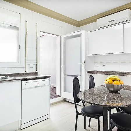 Апартаменты Bhm1-1098 House With Terrace